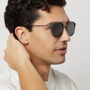 Diff eyewear Camden polarized marble tortoise Sunglasses new with case